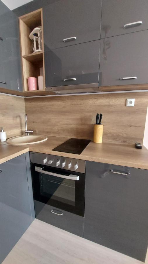 Hostex Pastello Deluxe Studio Стара-Заґора Екстер'єр фото